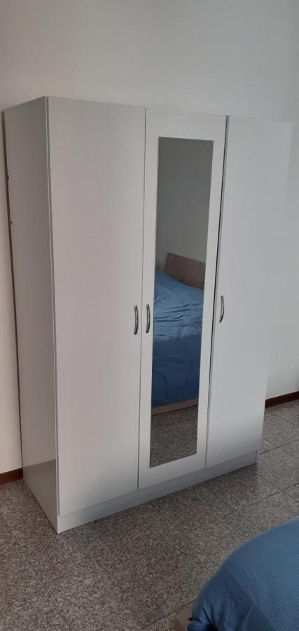 Romiti Apartment Ferrara Buitenkant foto